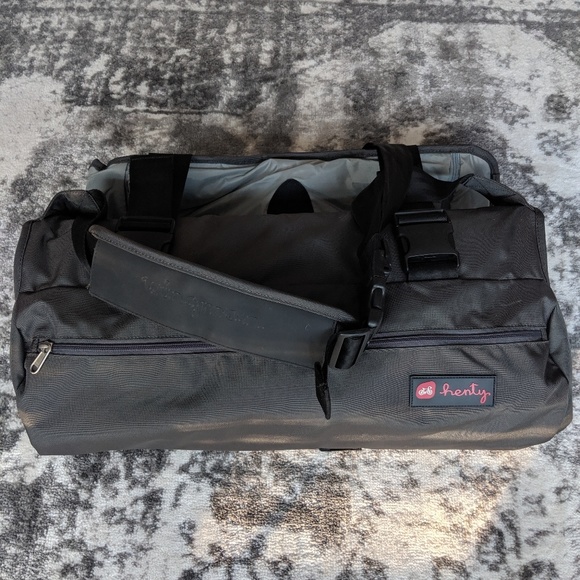 Henty Wingman Commuter Bag - Picture 4 of 4